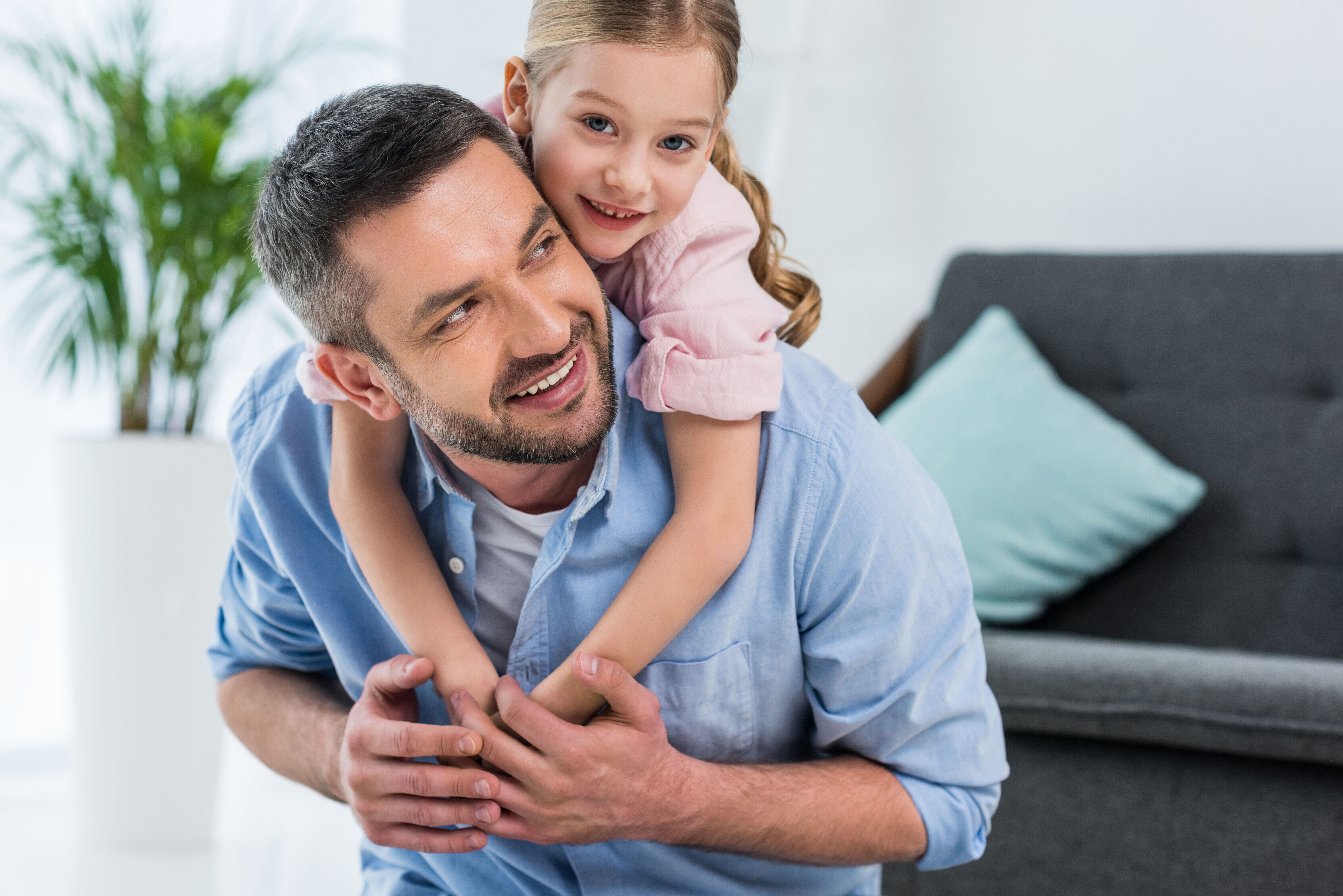 https://www.chicco.pt/dw/image/v2/BJJJ_PRD/on/demandware.static/-/Sites-Chicco-Portugal-Library/pt_PT/dwbb36b938/site/19-Programa de fidelidade/iStock-923649658_loyalty.jpg